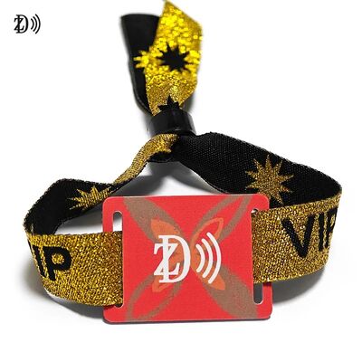 Etkinlik Partisi Erişim Kontrolü İçin Özel NFC 13.56MHz Tek Kullanımlık Kumaş Bileklik S50 Çipli RFID Bileklik